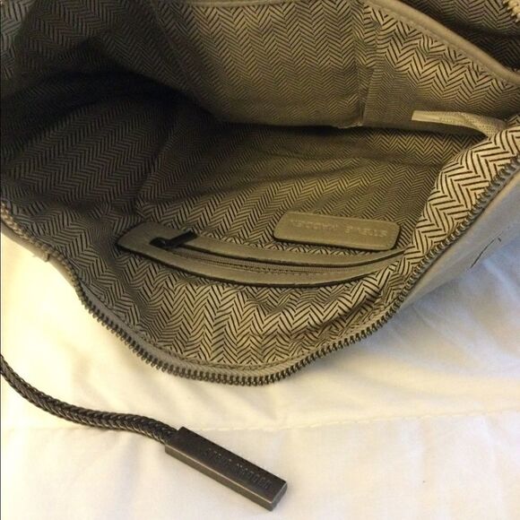 Steve Madden large Hobo bag Gray w metal details - Picture 7 of 10